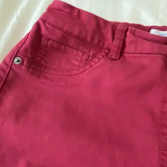 Ricki's Raspberry Red Color Skinny pants size 4 - Picture 4 of 6